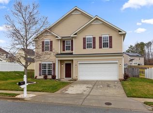 3616 Peterford Dr, Greensboro, NC 27405
