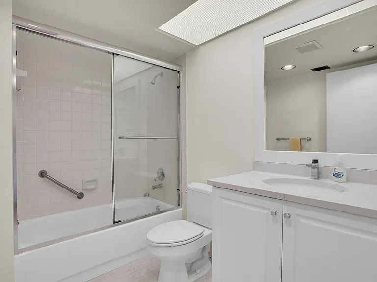 1605 Abaco Dr #M4 — Photo 15