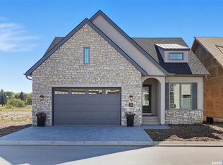 350 Cartwright St #32, Saskatoon, SK S7T0B3