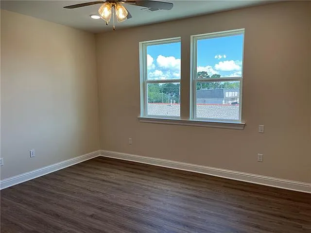 686 Central Ave #304 — Photo 6