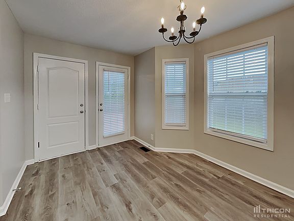 5th image of 400 Athena Dr