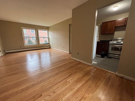 5th image of 727 N Stephenson Hwy APT 107
