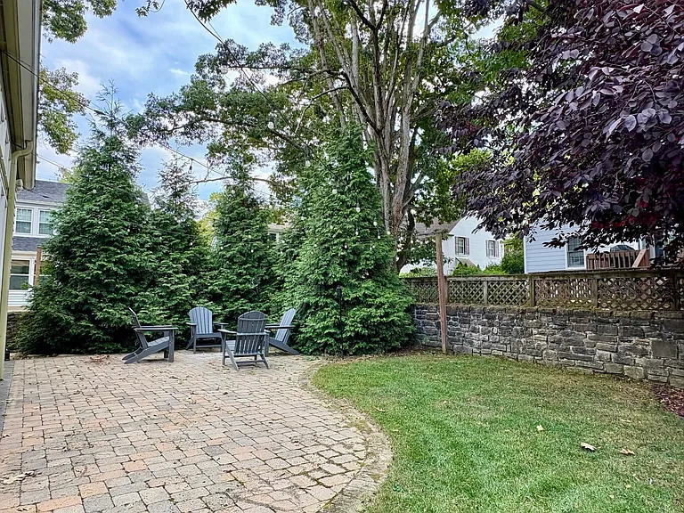 3335 N Sterling Way — Photo 13