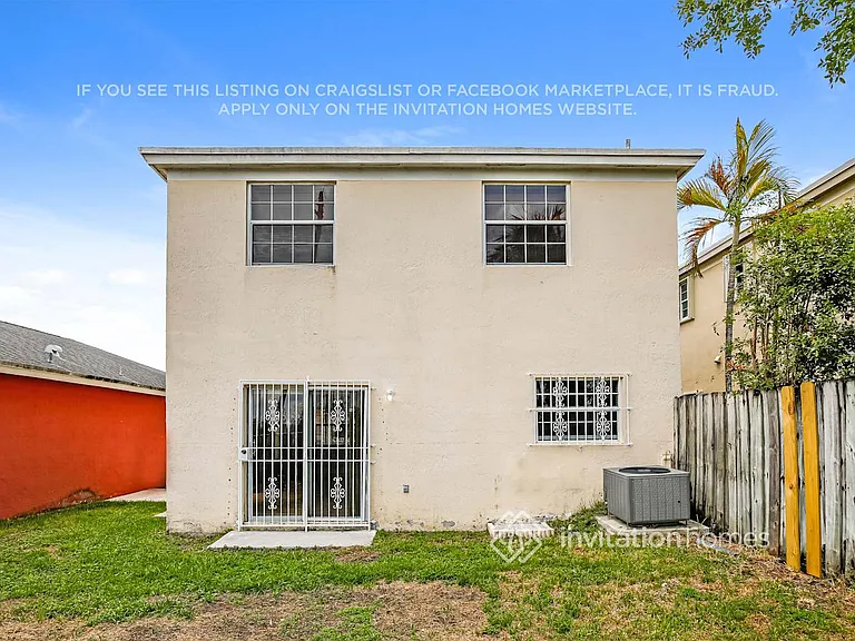 14002 SW 161st Ter — Photo 17