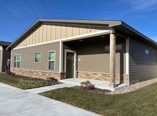 1021 N Claude Rd UNIT 27, Grand Island, NE 68803