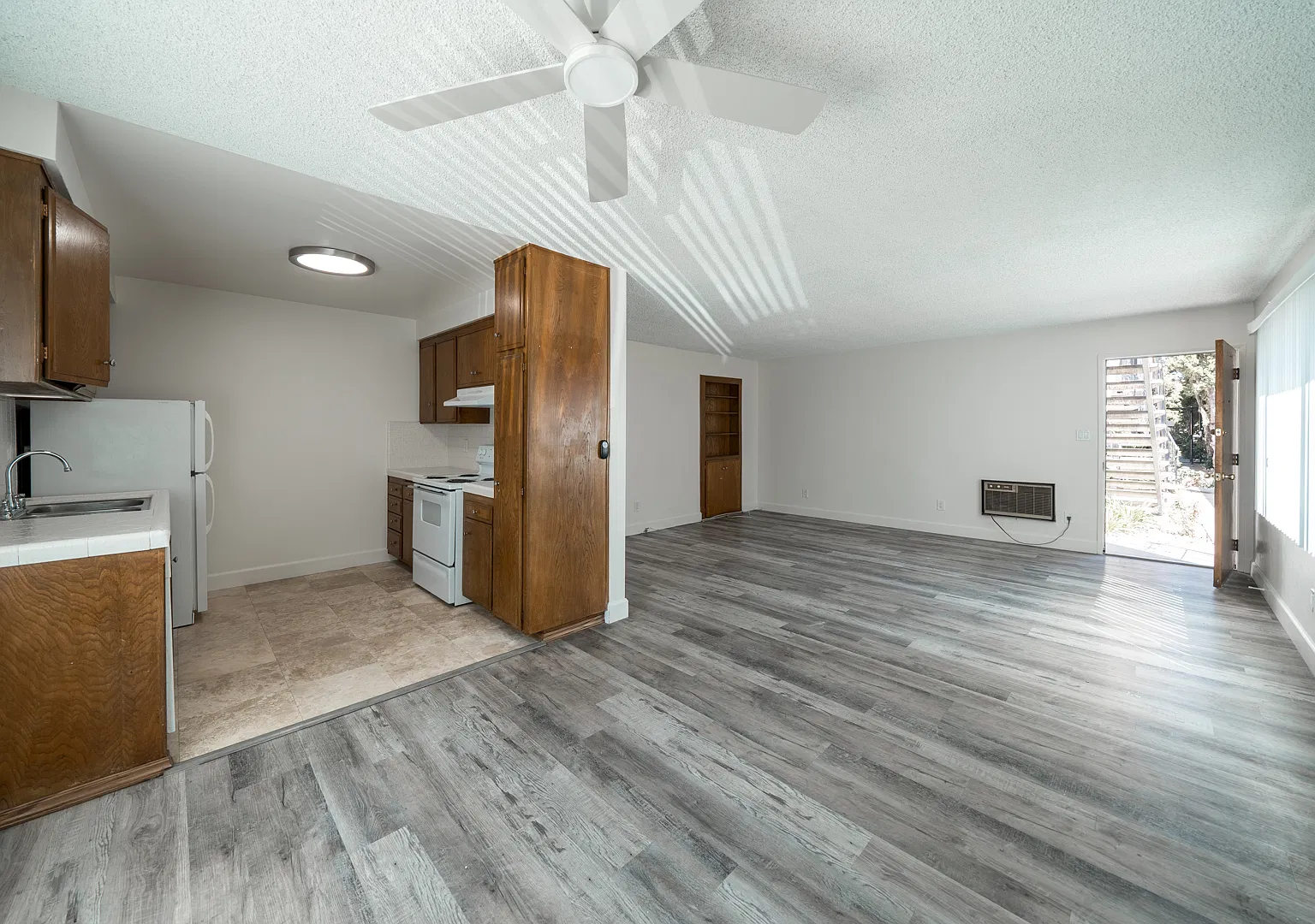 4182 Texas St — Photo 1