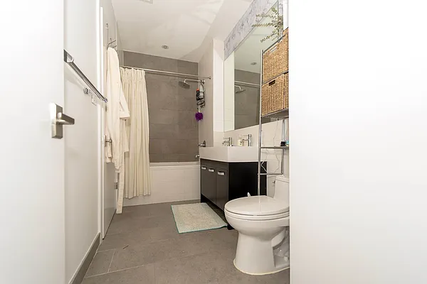 Rented by Compass | media 23