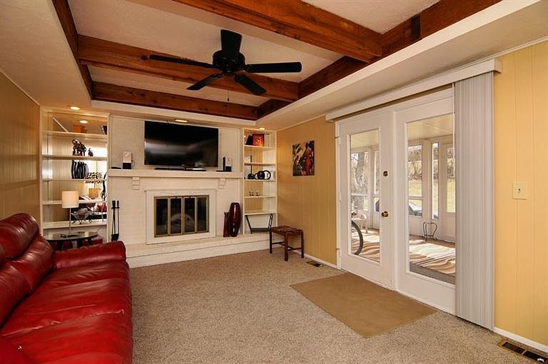 1st image of 1009 Ironstone Dr