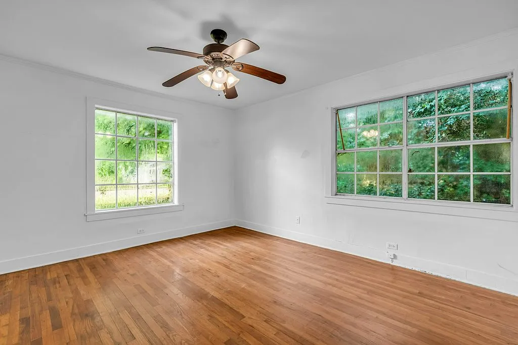 2 bed, 1100 sqft, $1,395 — Photo 3