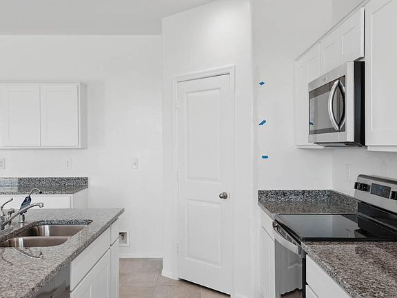 5th image of 1591 E CURRIER Drive E