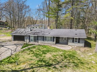 2064 Forrest Dr, Allegan, MI 49010