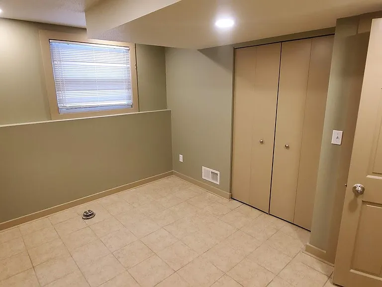 10678 Hollywood Blvd NW — Photo 19