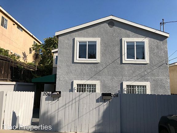 2nd image of 206 Welcome St