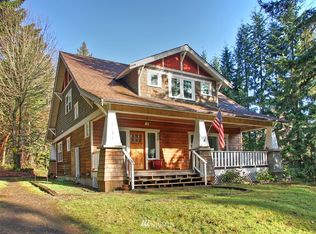 18538 Noll Rd NE, Poulsbo, WA 98370