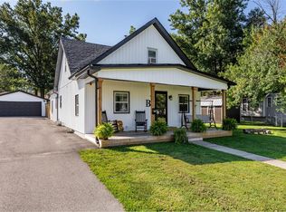 304 E Spruce St, Gillespie, IL 62033