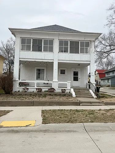 415 George St Photo 1