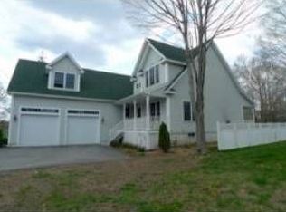 17 Gill St, Exeter, NH 03833
