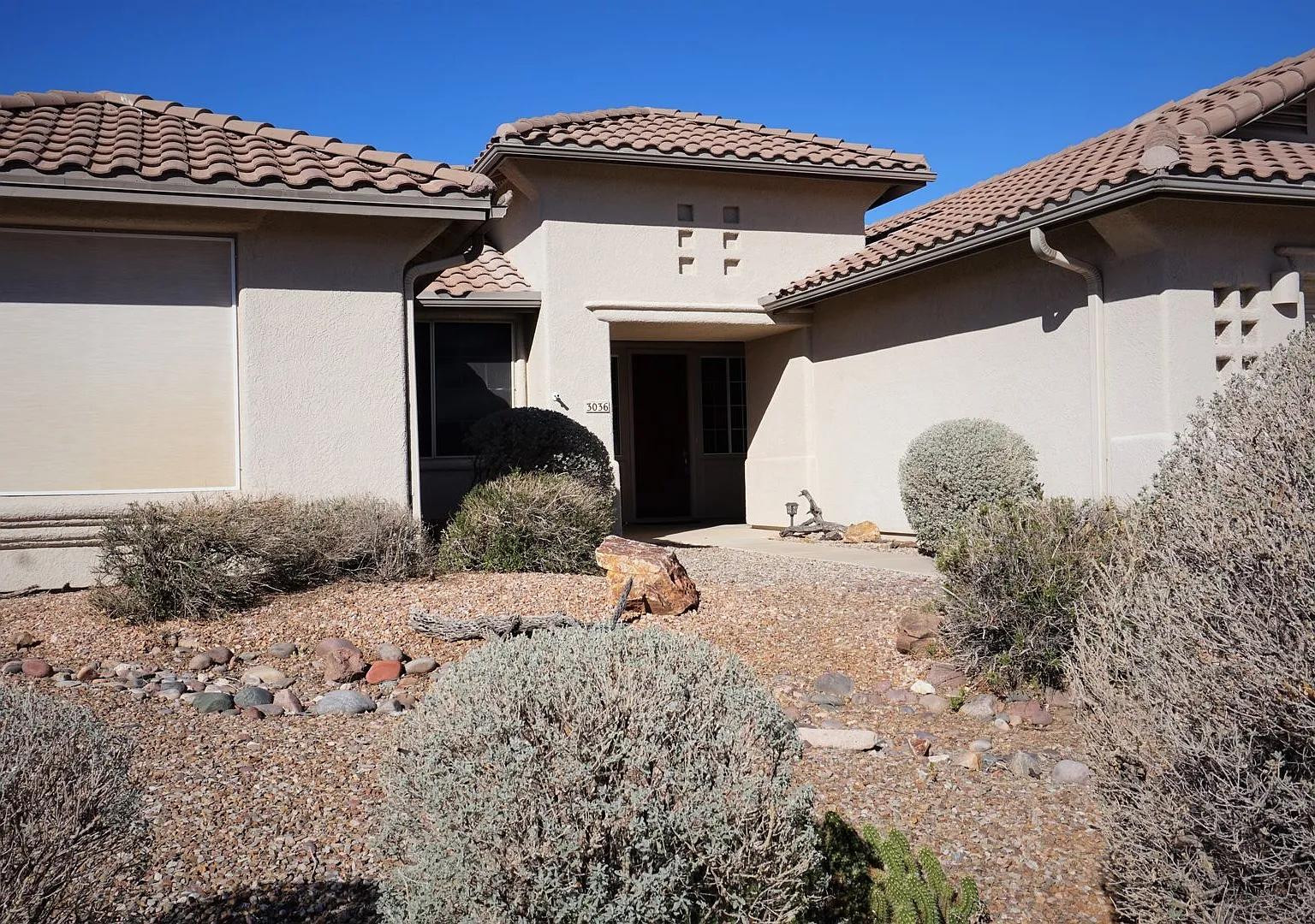 55+ Gated Community - Fully Furnished - Month to month Term Lease — Photo 2