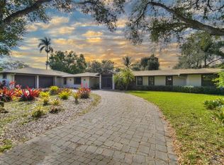 1388 Shadow Ln, Fort Myers, FL 33901