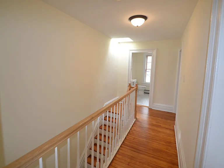 133 Hudson Ter #D — Photo 10