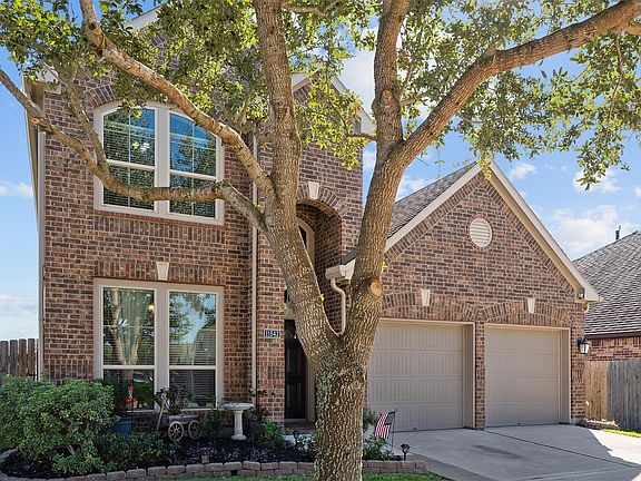 2nd image of 11542 Ryan Manor Dr