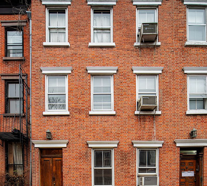 1st image of 36 Barrow St #3