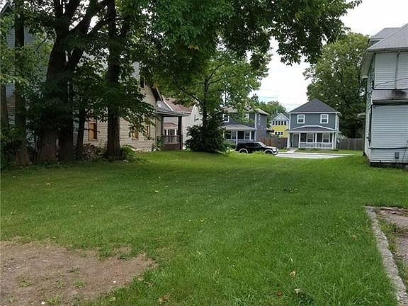 2nd image of 3344 N Capitol Ave