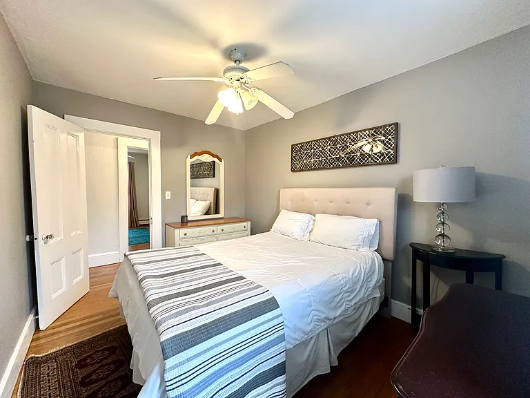 64 Roseneath Ave — Photo 14
