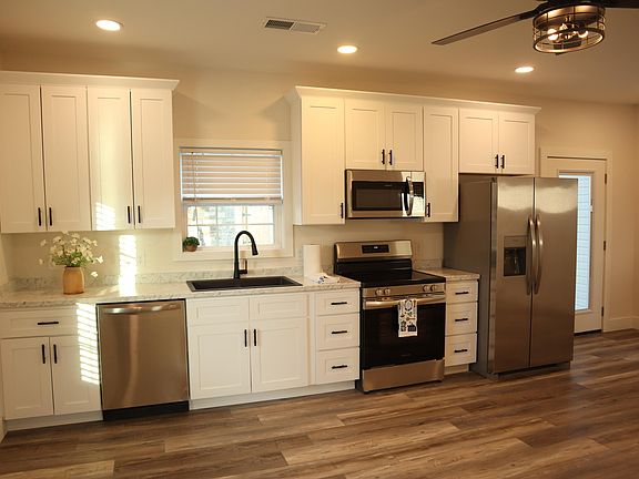 2nd image of 203 Whitley Ave