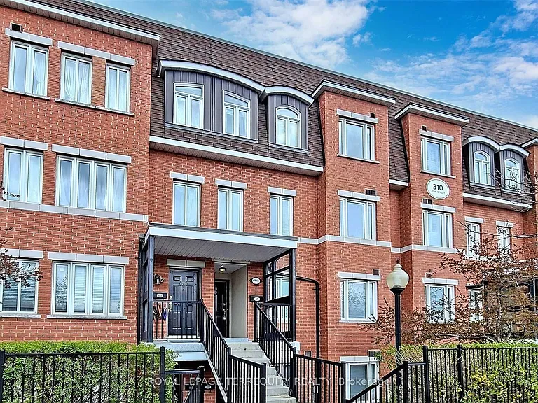 310 John St #326 — Photo 1