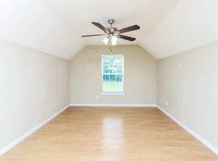 4090 Bridle Point Pkwy, Snellville, GA 30039