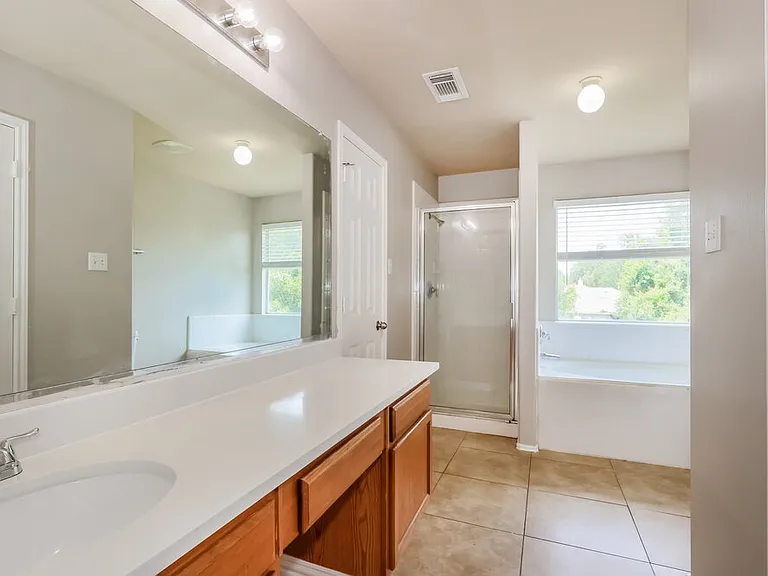 5219 Caymus Dr — Photo 12