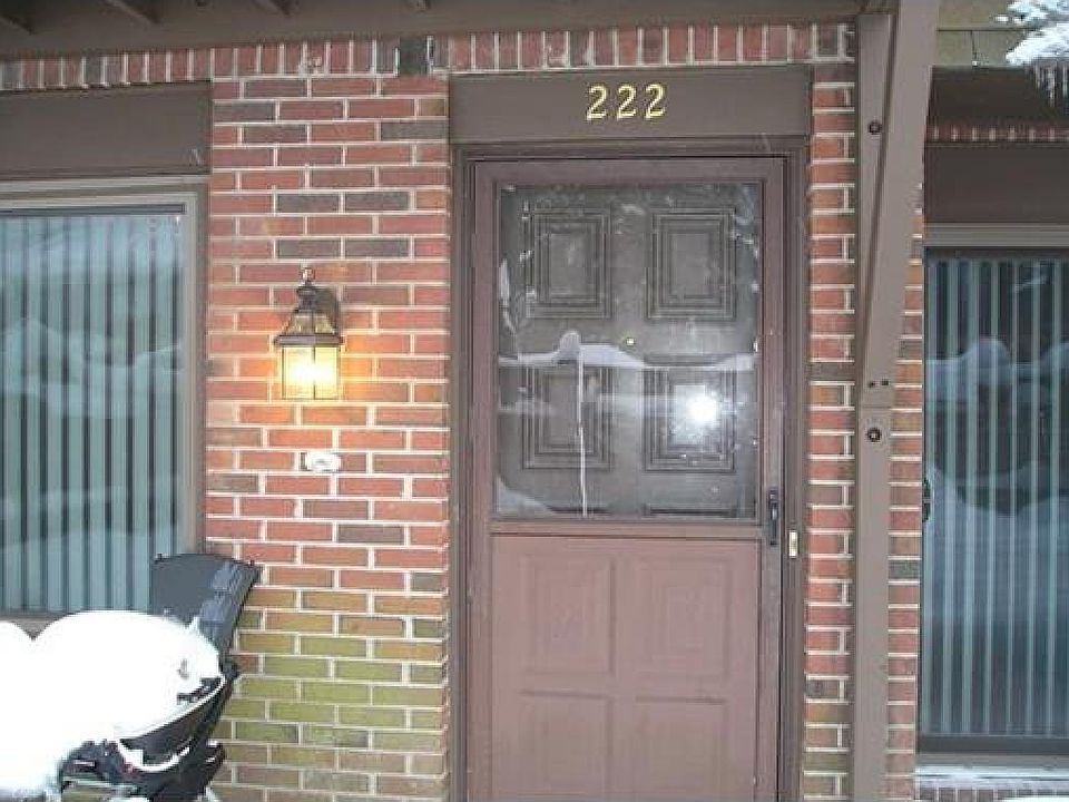 1st image of 222 Greenbrook Dr