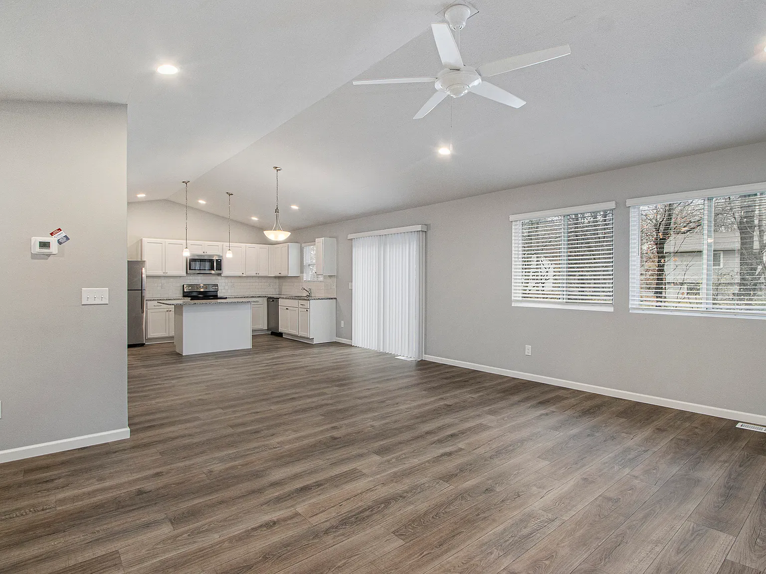 West Lake Estates — Photo 2