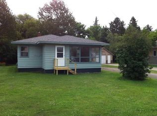 5484 Carnation Ave, Virginia, MN 55792