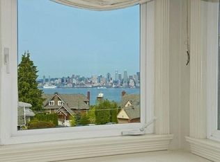 1725 41st Ave SW, Seattle, WA 98116