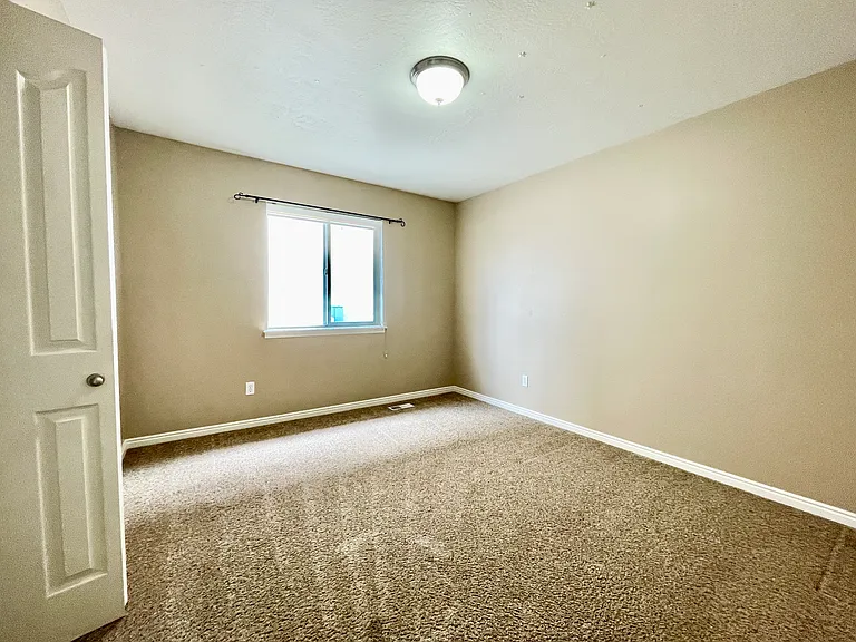10695 S Pine Grove Way W — Photo 28