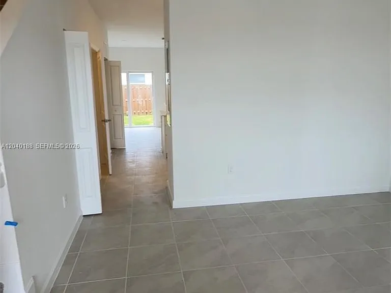 17950 SW 357th Ter — Photo 3
