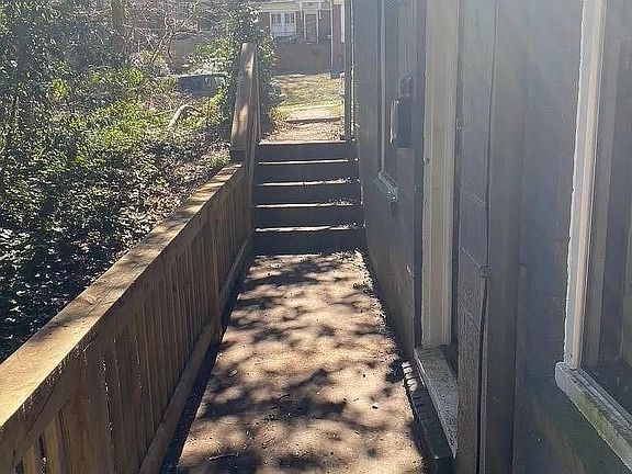 2nd image of 1280 Stillwood Dr #3