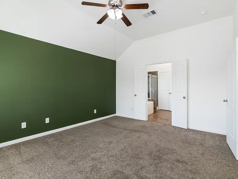 2023 Autumn Lake Dr — Photo 17