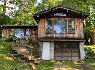 916 Stanford Ave, Johnstown, PA 15905
