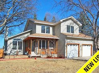 104 Stewart Rd, Willernie, MN 55090