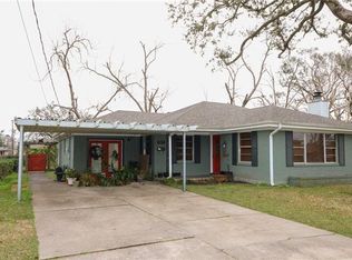 527 Jefferson Dr, Lake Charles, LA 70605