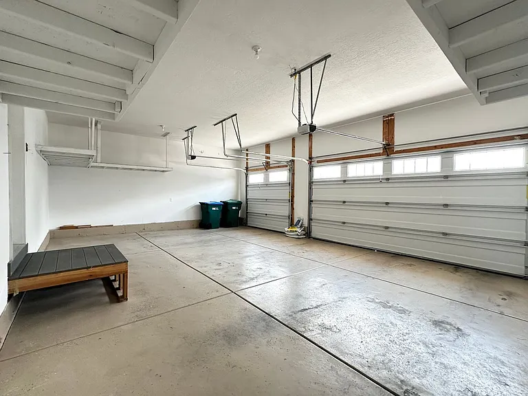 5042 W Willow Way — Photo 35