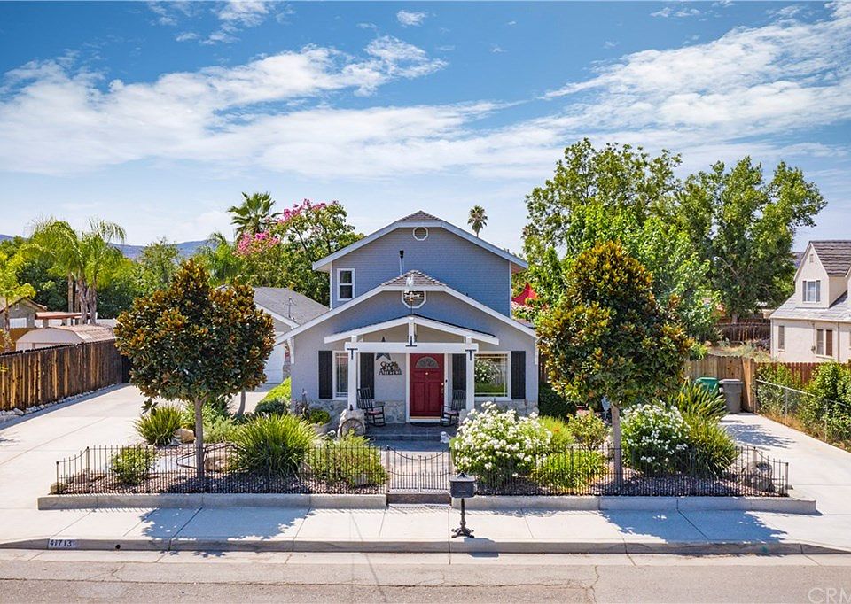 1st image of 41713 Mayberry Ave
