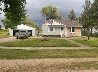 109 E 240th St, Ringsted, IA 50578