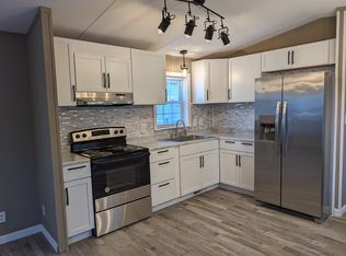 7077 Stearns Rd TRAILER 54, Rome, NY 13440