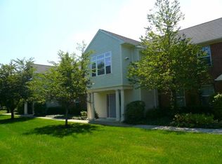 3495 Post Rd APT 204, Warwick, RI 02886
