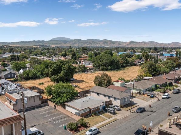 9 W 15th St, Antioch, CA 94509