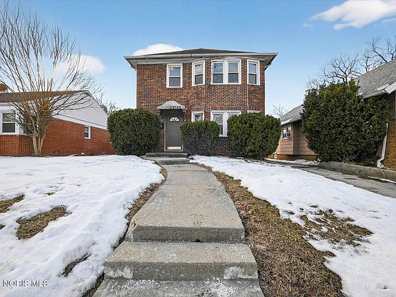 3rd image of 2143 Alvin St